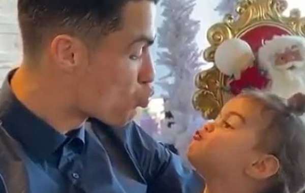 Ronaldo Enjoys Time With Baby Daughter