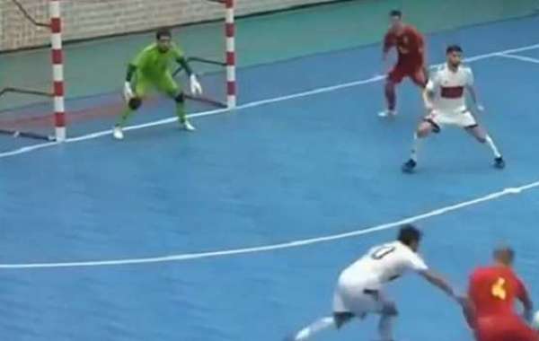 WATCH: Futal Game Player Humiliates His Opponent