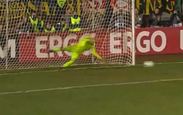 WATCH: Daniel Batz Saves Incredible Five Penalties