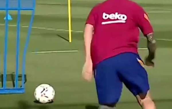 Messi Finally Trains At Barca