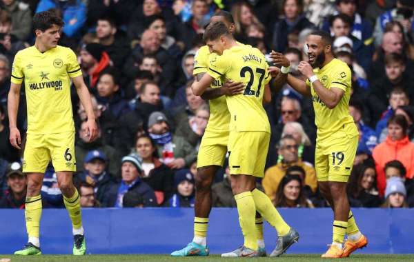 EPL ROUND UP: Brentford Sting Chelsea At The Bridge, City And Liverpool Win
