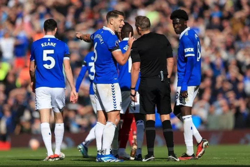 Everton Deducted 10 Points For Breaching Premier League Financial Rules