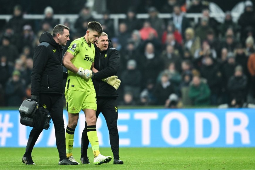 Nick Pope Adds To Newcastle's Injury Woes With Shoulder Dislocation