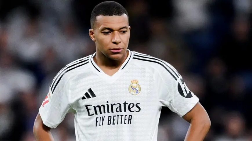 Benzema Urges Misfiring Mbappe To Embrace Striker Role At Real Madrid