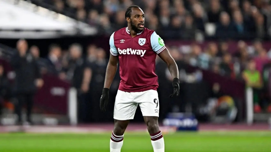 West Ham's Michail Antonio Involved In Car Crash